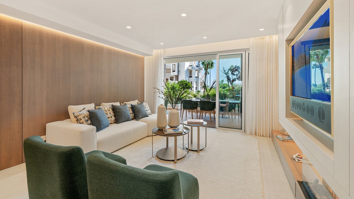 3 Bed Ground Floor Apartment in Estepona