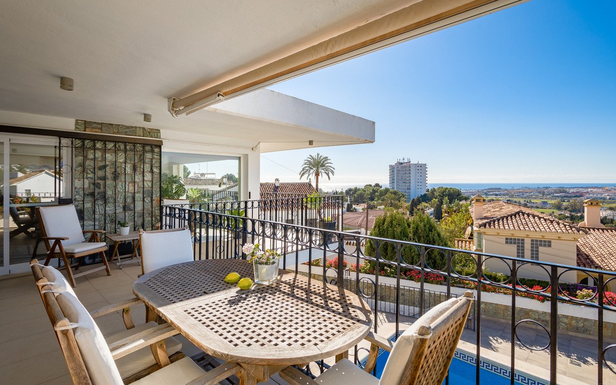 4 Bed Detached Villa in Nueva Andalucía