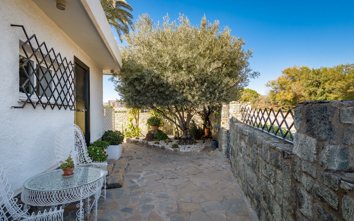 4 Bed Detached Villa in Nueva Andalucía