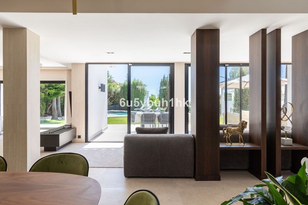 6 Bed Detached Villa in Benahavís