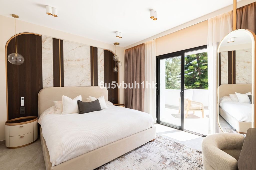 6 Bed Detached Villa in Benahavís