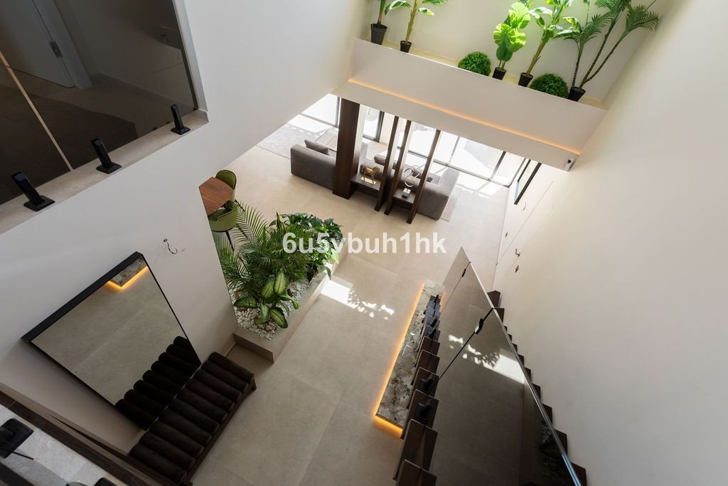 6 Bed Detached Villa in Benahavís