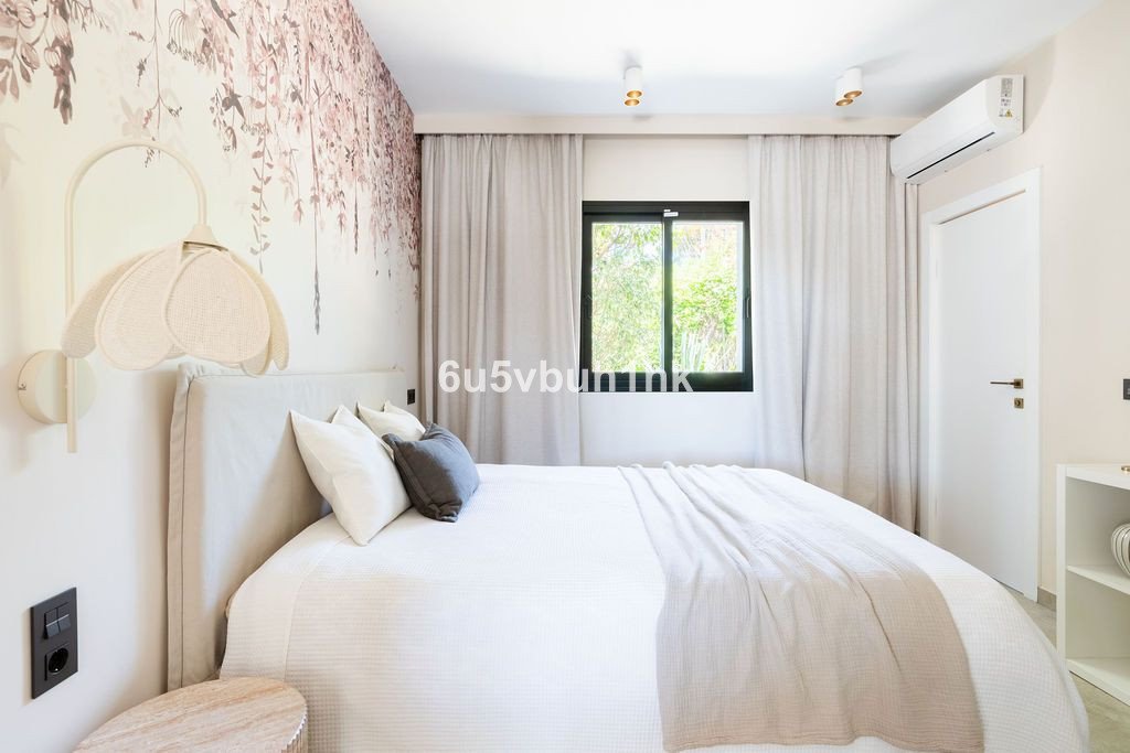 6 Bed Detached Villa in Benahavís
