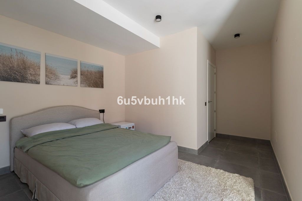 6 Bed Detached Villa in Benahavís