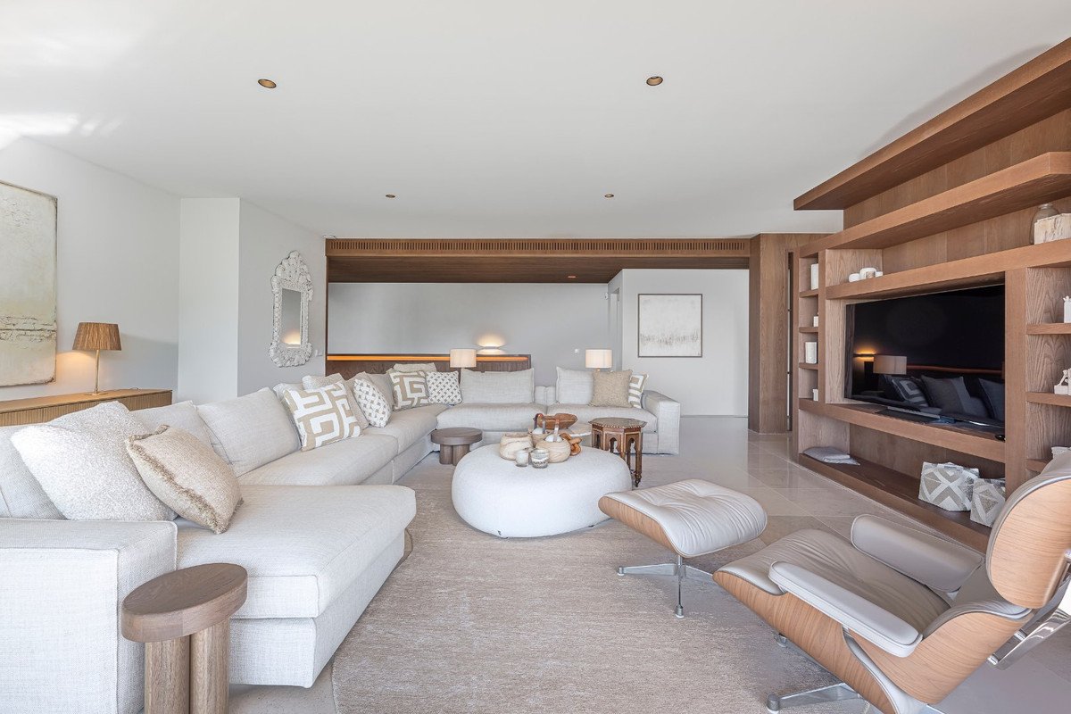 4 Bed Detached Villa in Benahavís