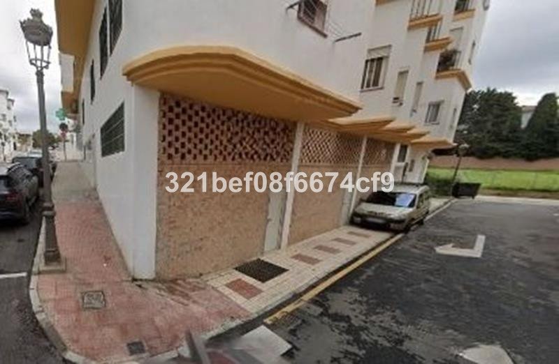 Commercial in Estepona