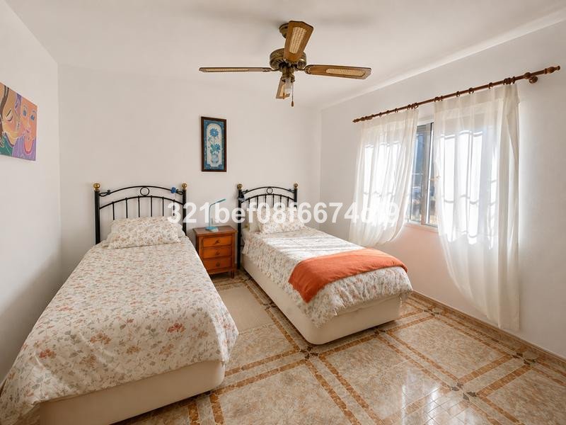 3 Bed Detached Villa in Montes de Málaga