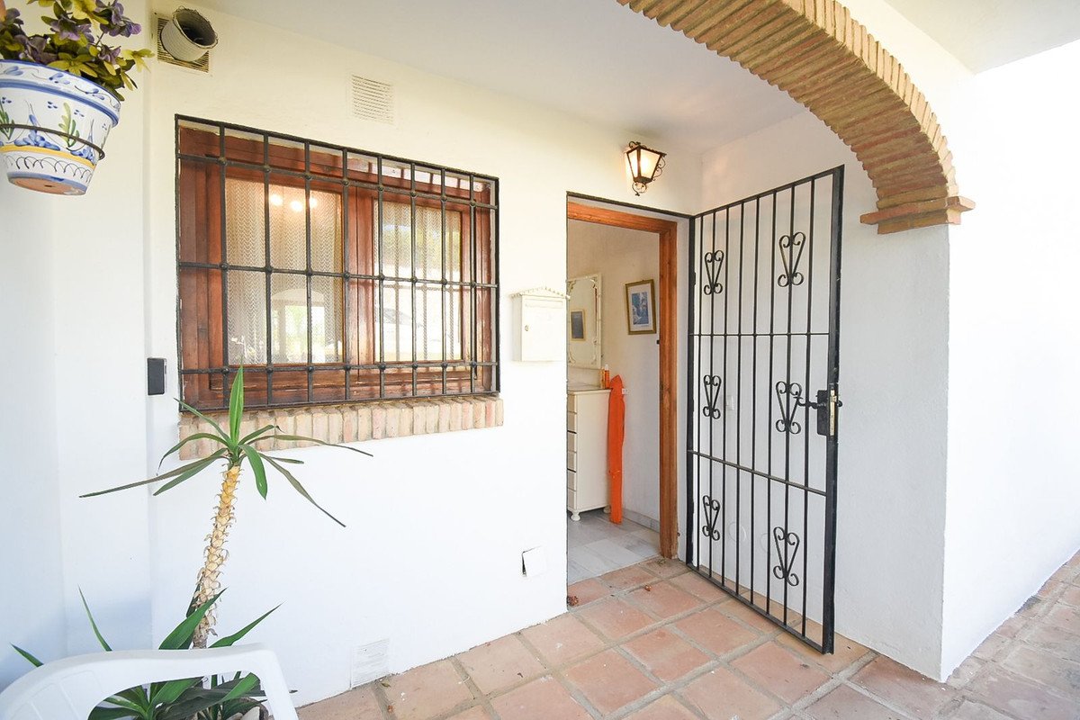 1 Bed Ground Floor Apartment in Riviera del Sol