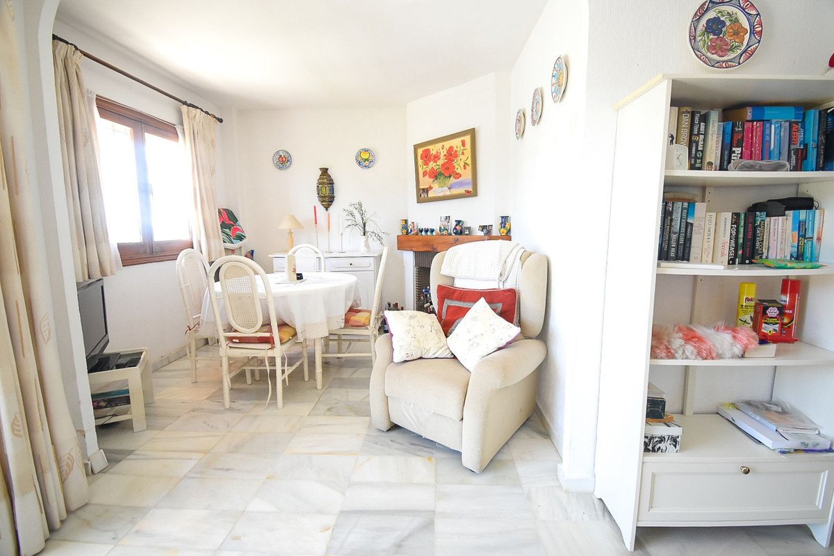 1 Bed Ground Floor Apartment in Riviera del Sol