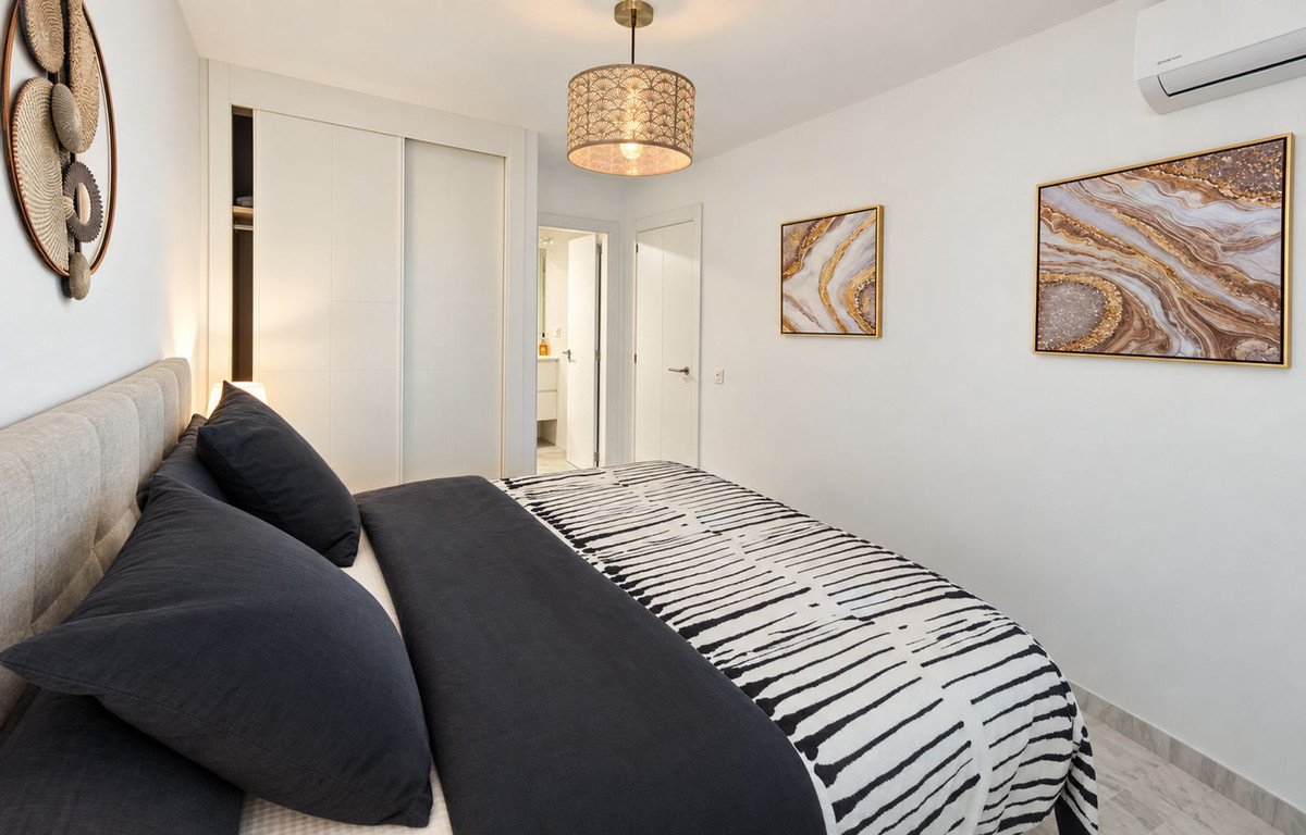 2 Bed Ground Floor Apartment in Casares Playa