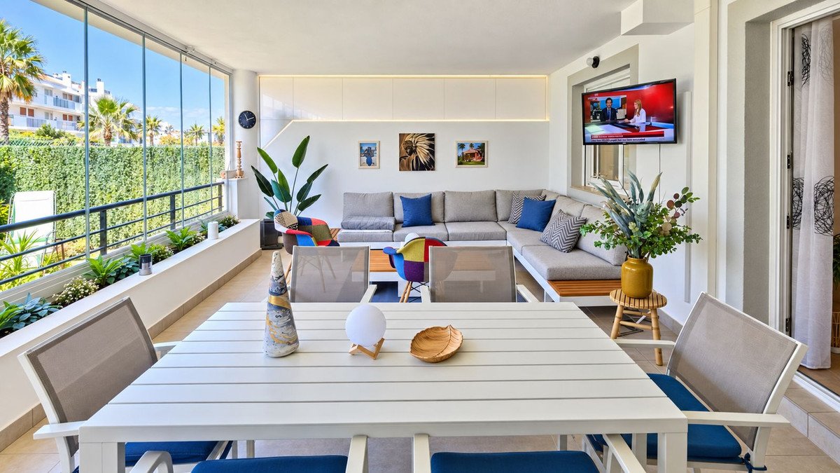 2 Bed Ground Floor Apartment in Casares Playa