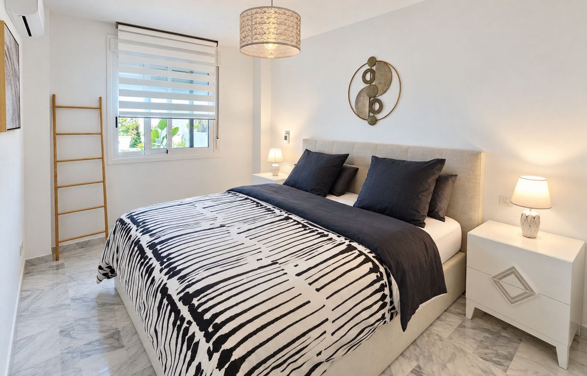 2 Bed Ground Floor Apartment in Casares Playa