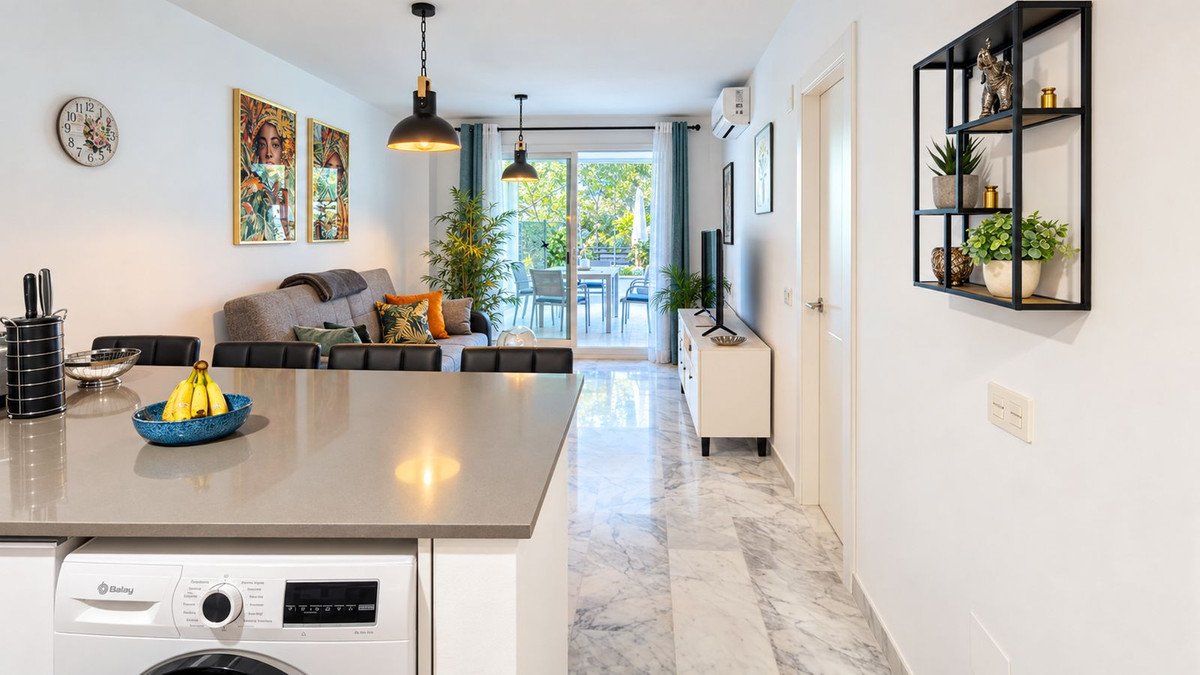 2 Bed Ground Floor Apartment in Casares Playa