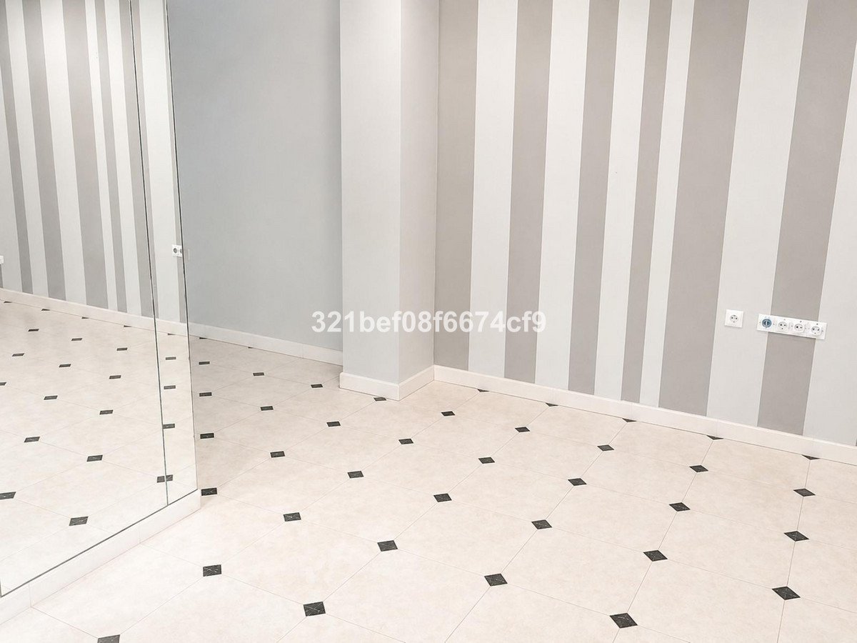 Commercial in Estepona