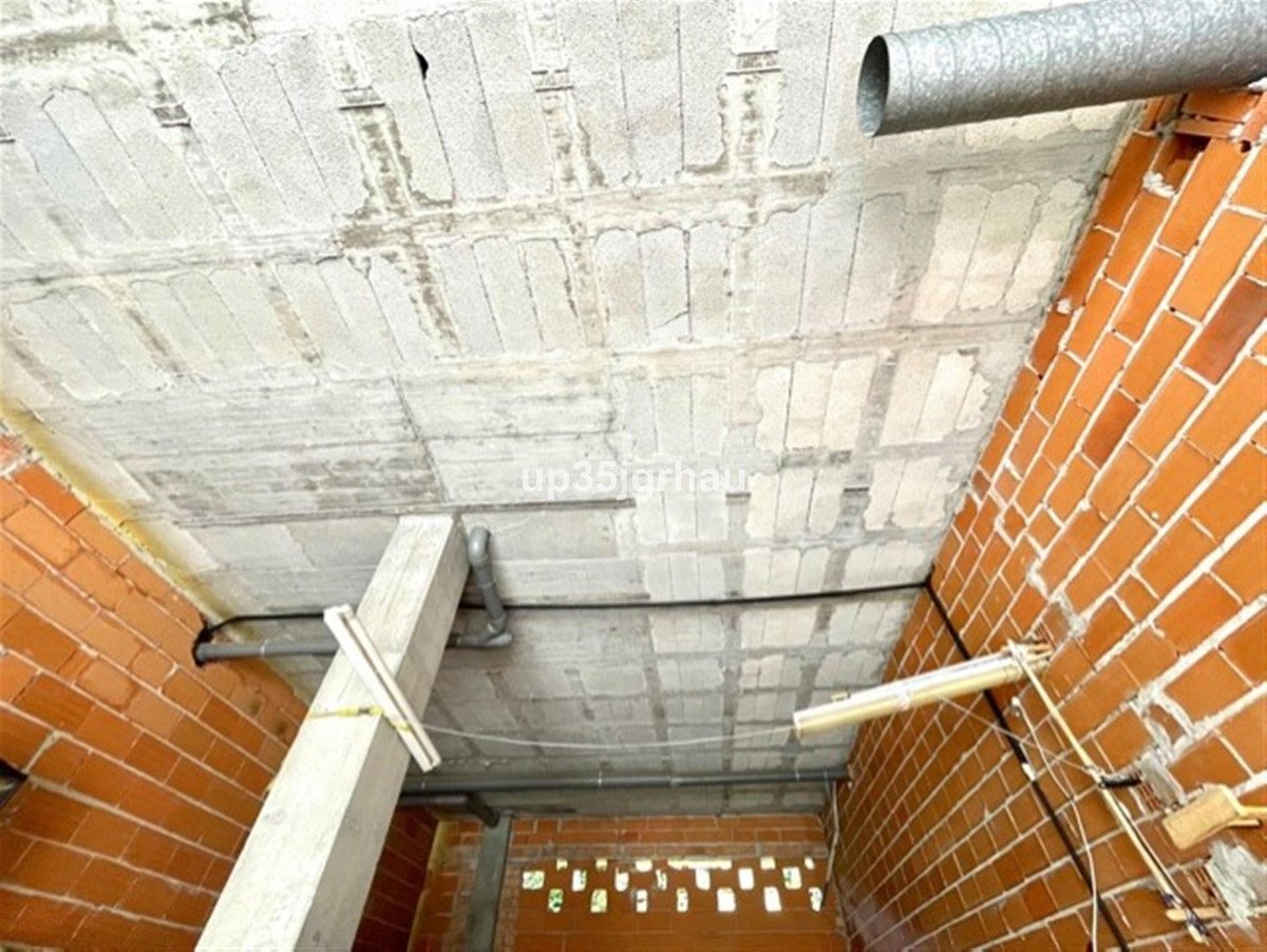 Commercial Premises in Estepona