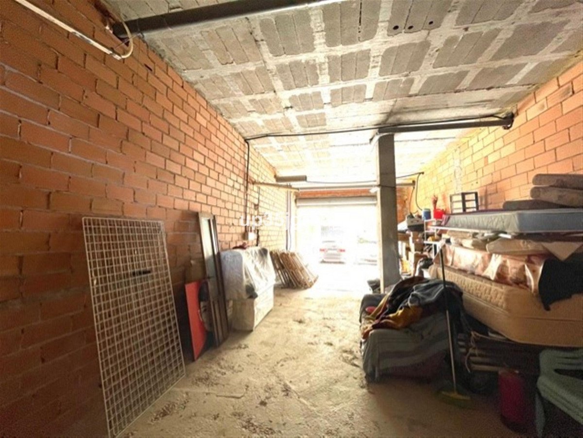 Commercial Premises in Estepona