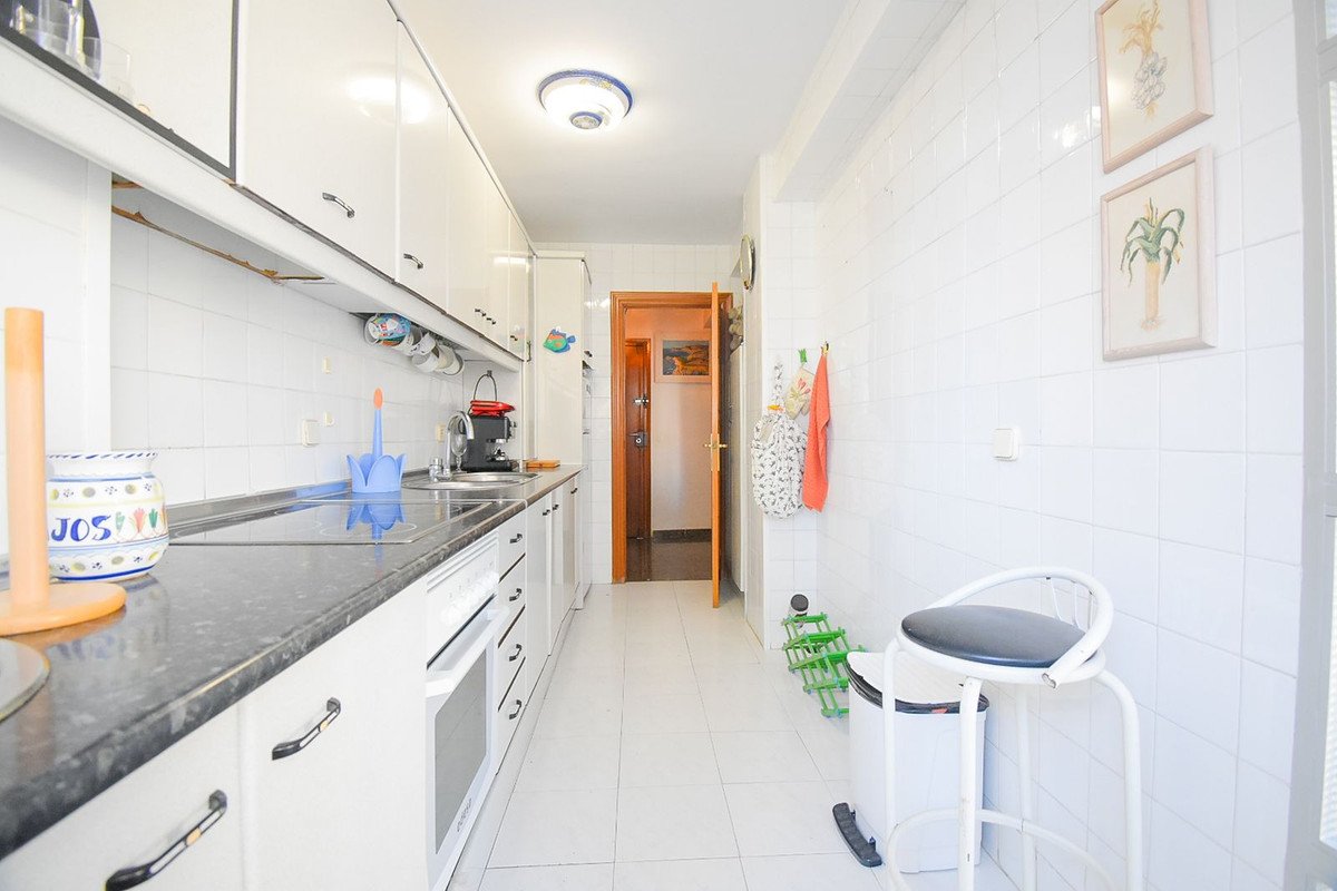 3 Bed Middle Floor Apartment in Fuengirola