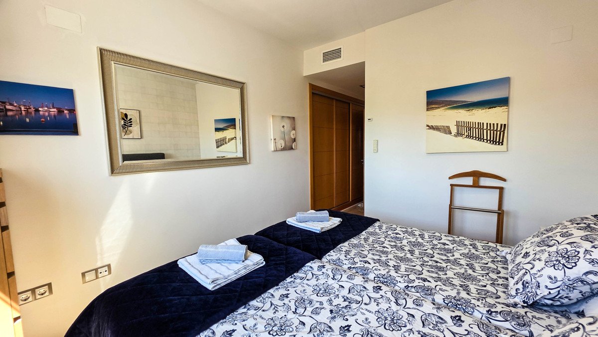 2 Bed Penthouse in San Luis de Sabinillas