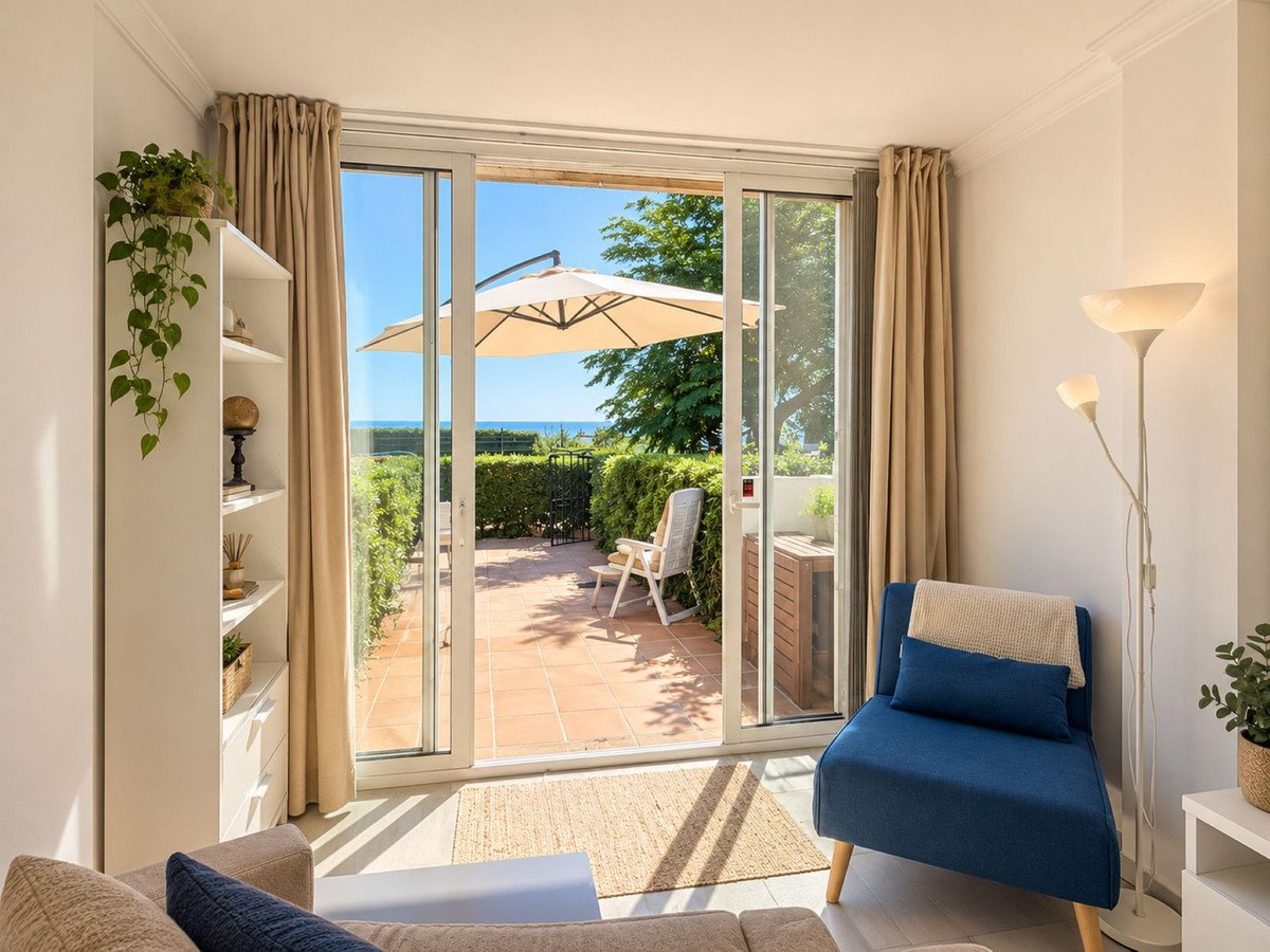 2 Bed Townhouse in La Duquesa