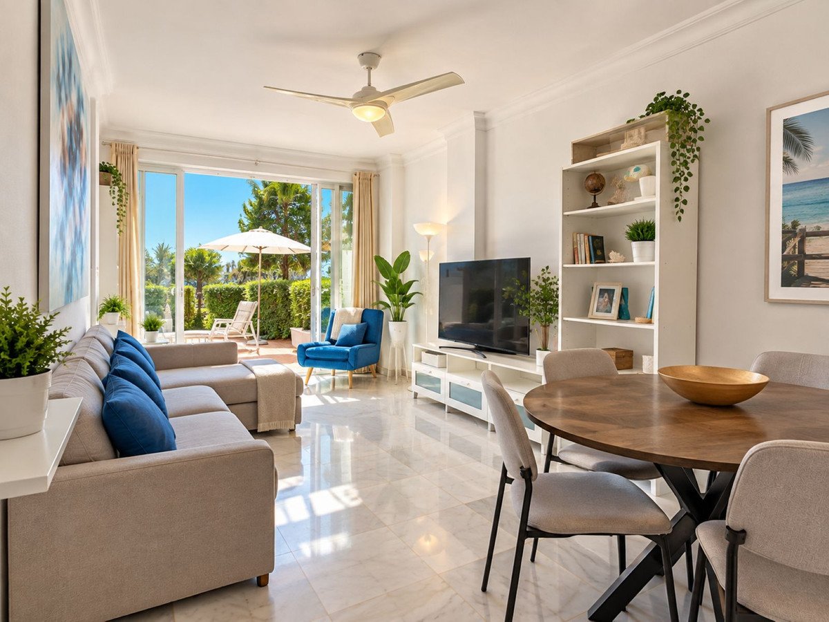 2 Bed Townhouse in La Duquesa