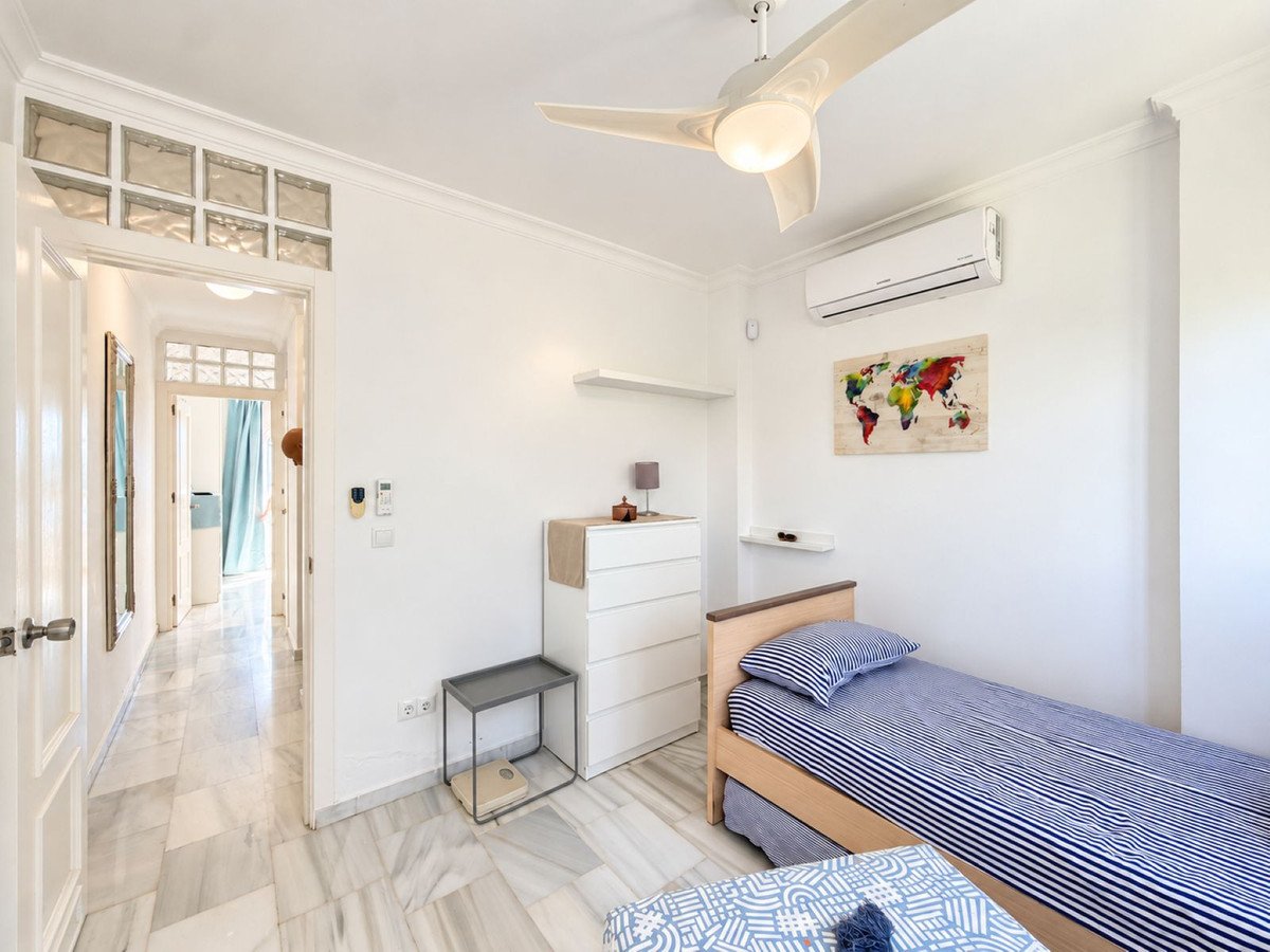 2 Bed Townhouse in La Duquesa