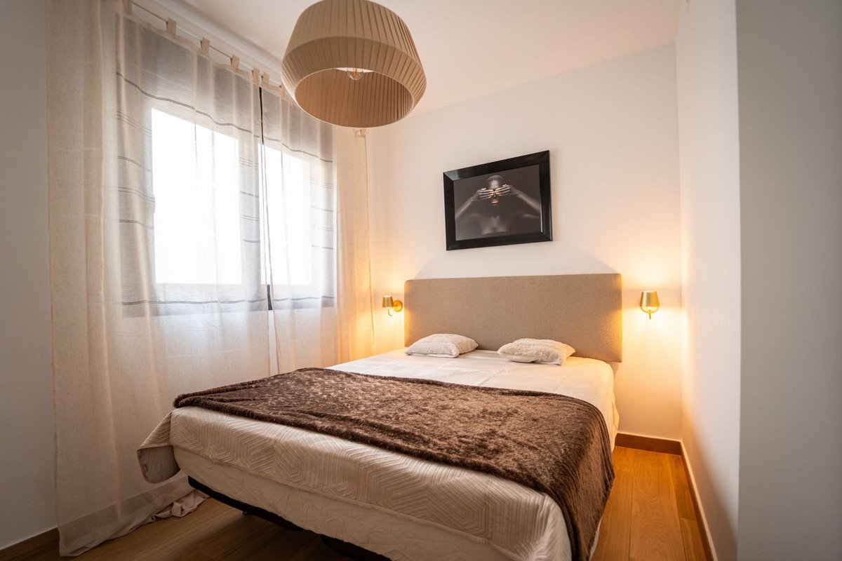 2 Bed Top Floor Apartment in Villajoyosa