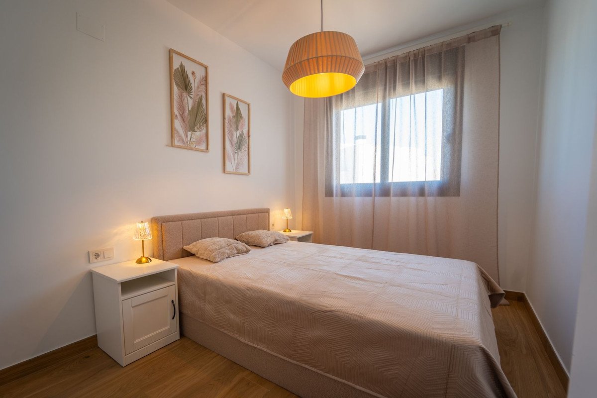2 Bed Top Floor Apartment in Villajoyosa