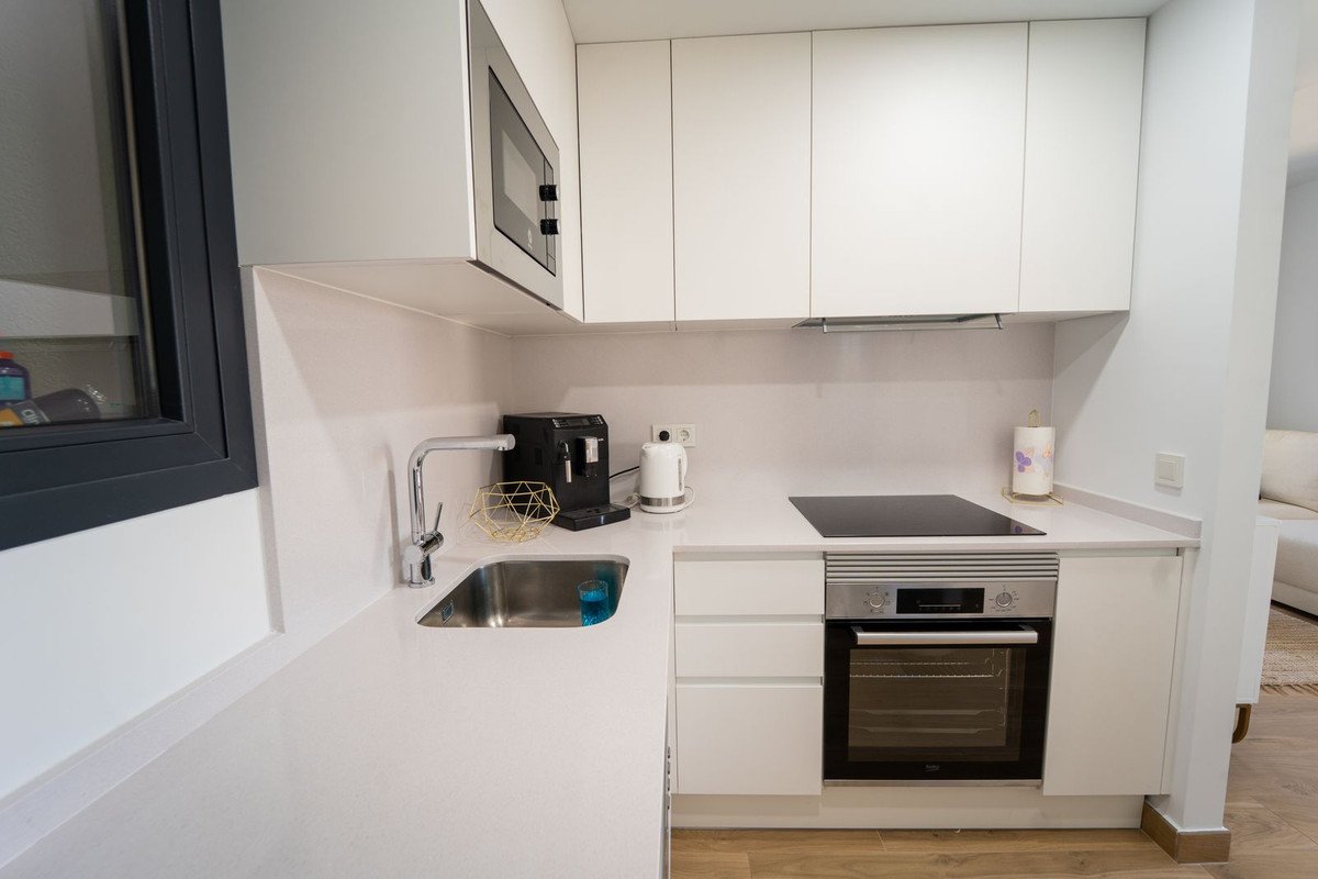 2 Bed Top Floor Apartment in Villajoyosa