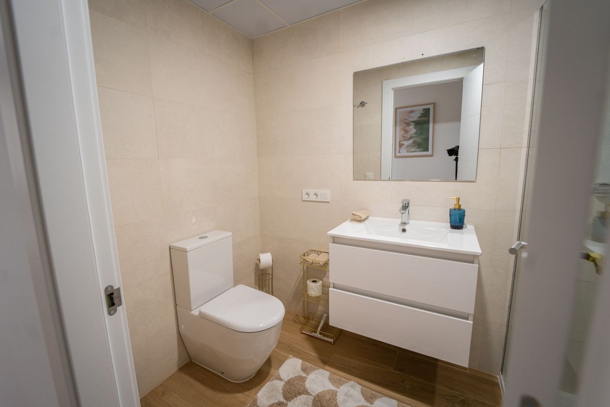 2 Bed Top Floor Apartment in Villajoyosa