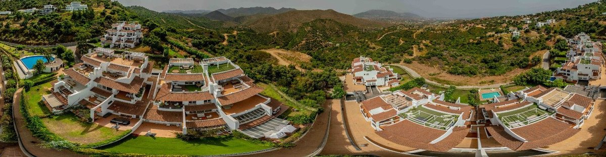 3 Bed Middle Floor Apartment in La Mairena