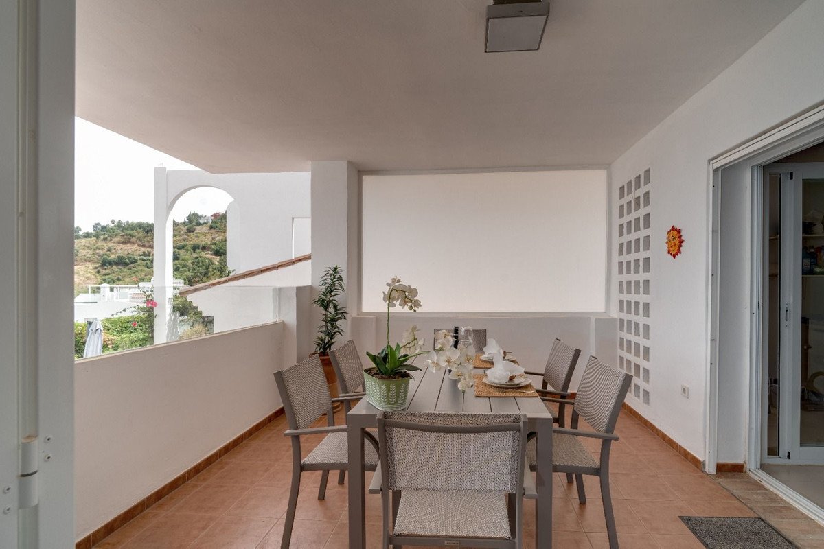 3 Bed Middle Floor Apartment in La Mairena