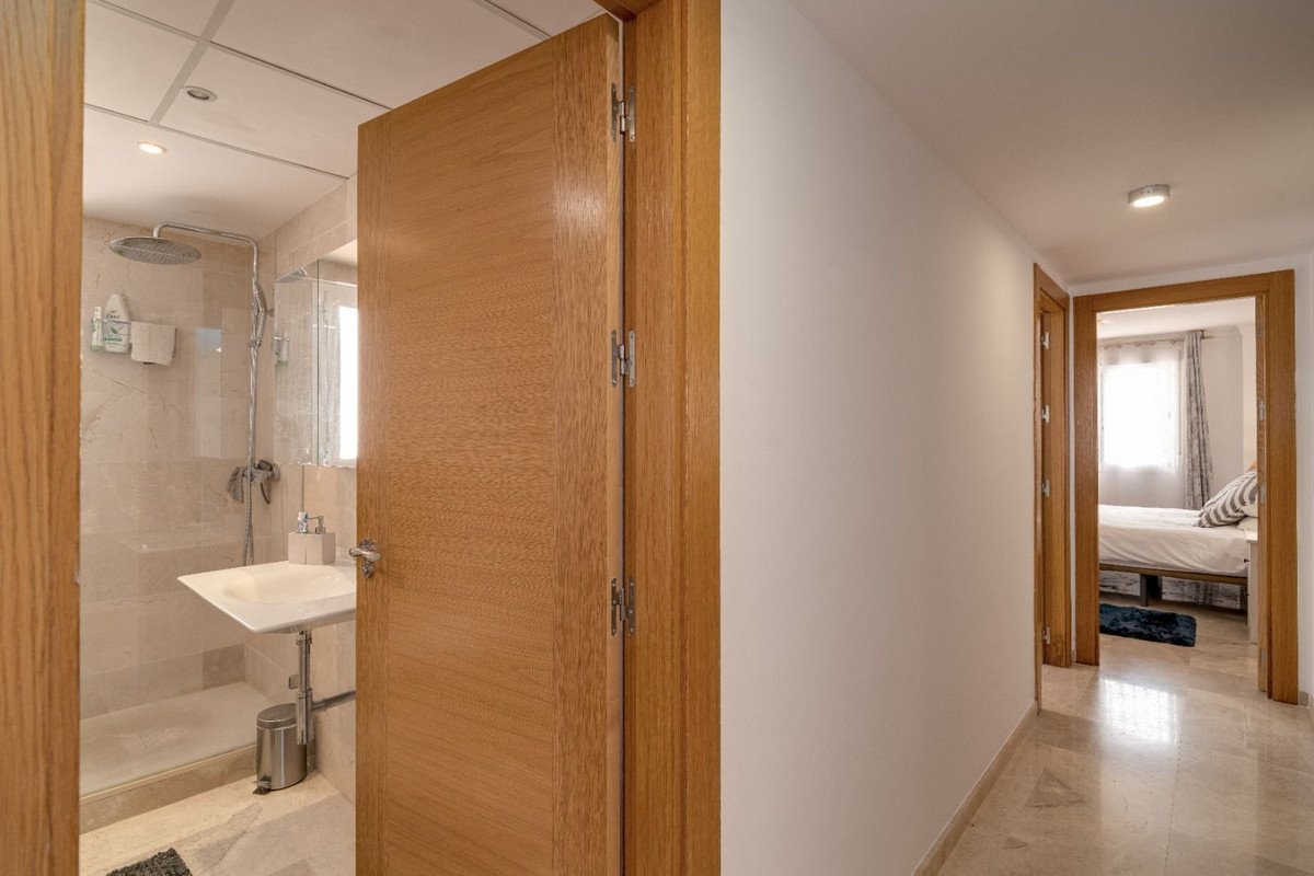 3 Bed Middle Floor Apartment in La Mairena
