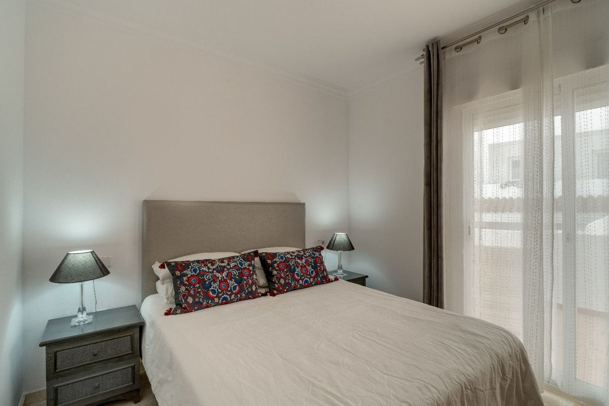 3 Bed Middle Floor Apartment in La Mairena