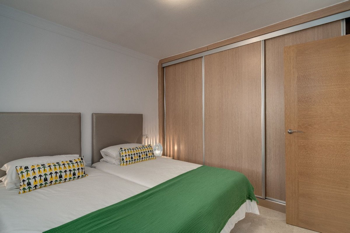 3 Bed Middle Floor Apartment in La Mairena