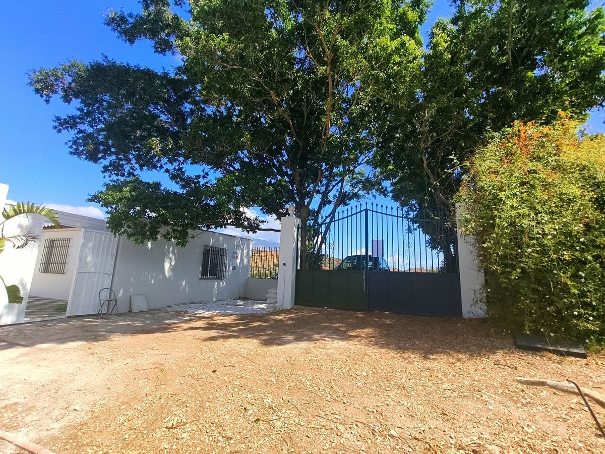 2 Bed Finca - Cortijo in La Cala