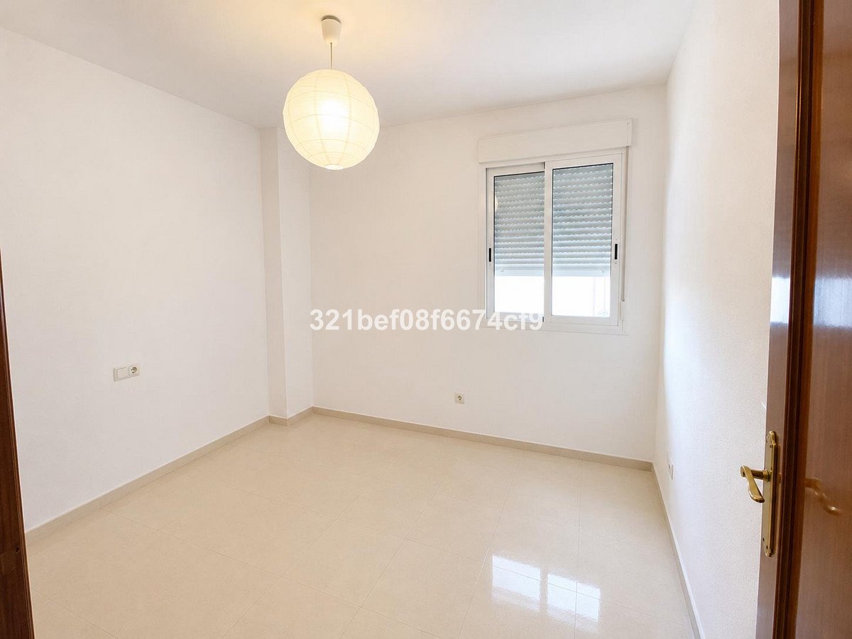 4 Bed Ground Floor Apartment in Teatinos