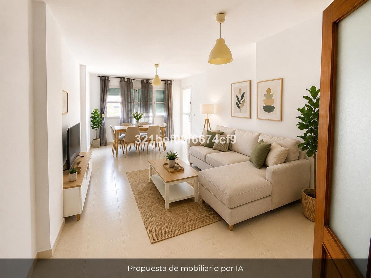 4 Bed Ground Floor Apartment in Teatinos