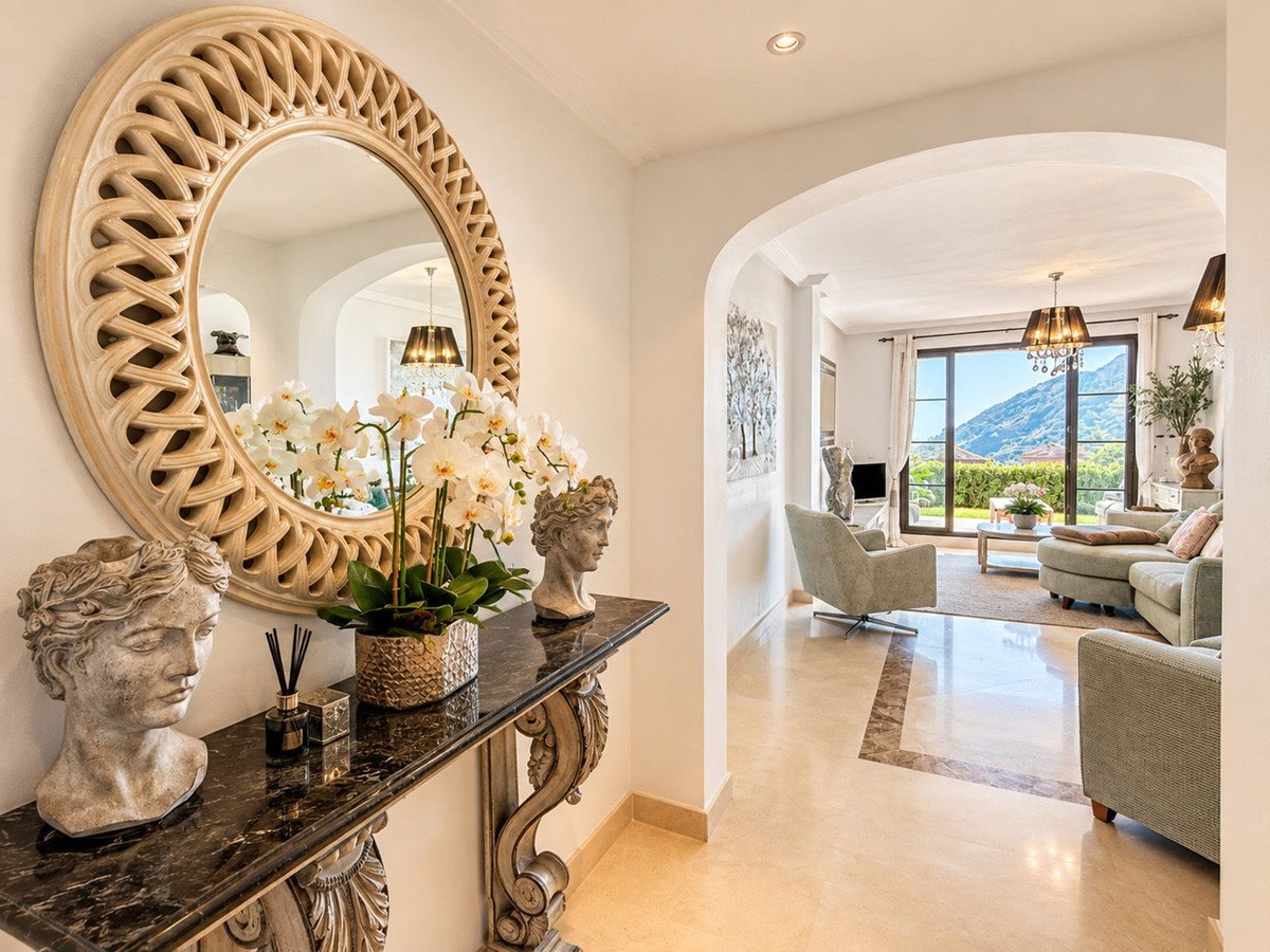 3 Bed Ground Floor Apartment in Los Arqueros