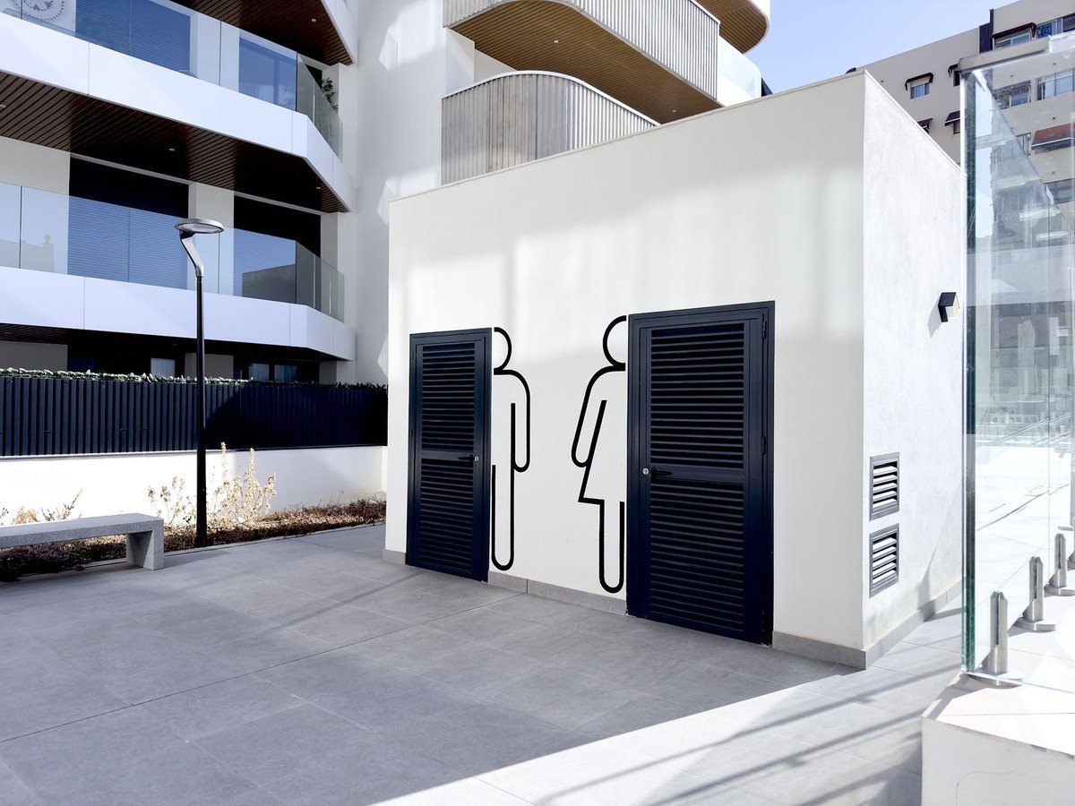 2 Bed Middle Floor Apartment in Fuengirola