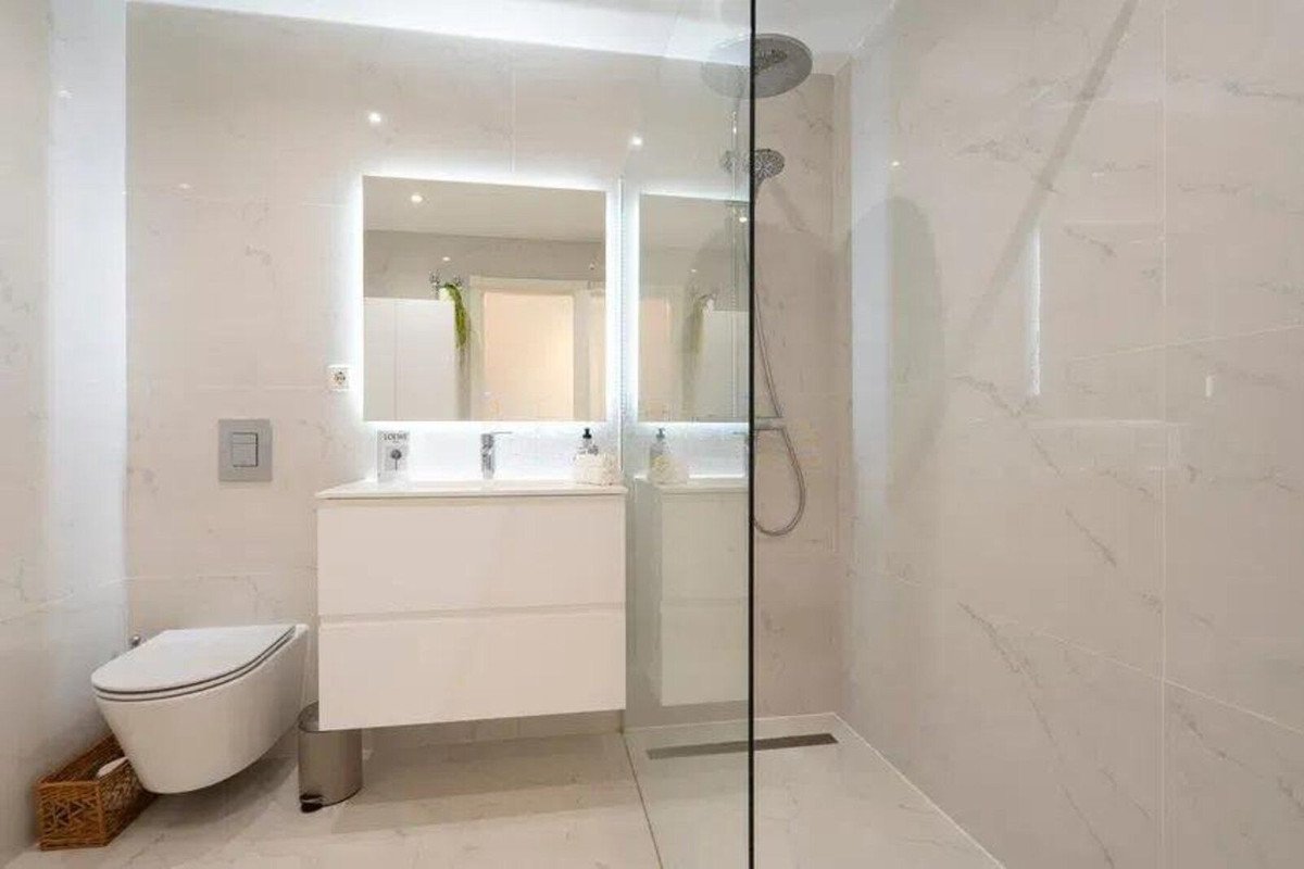 2 Bed Ground Floor Apartment in Nueva Andalucía