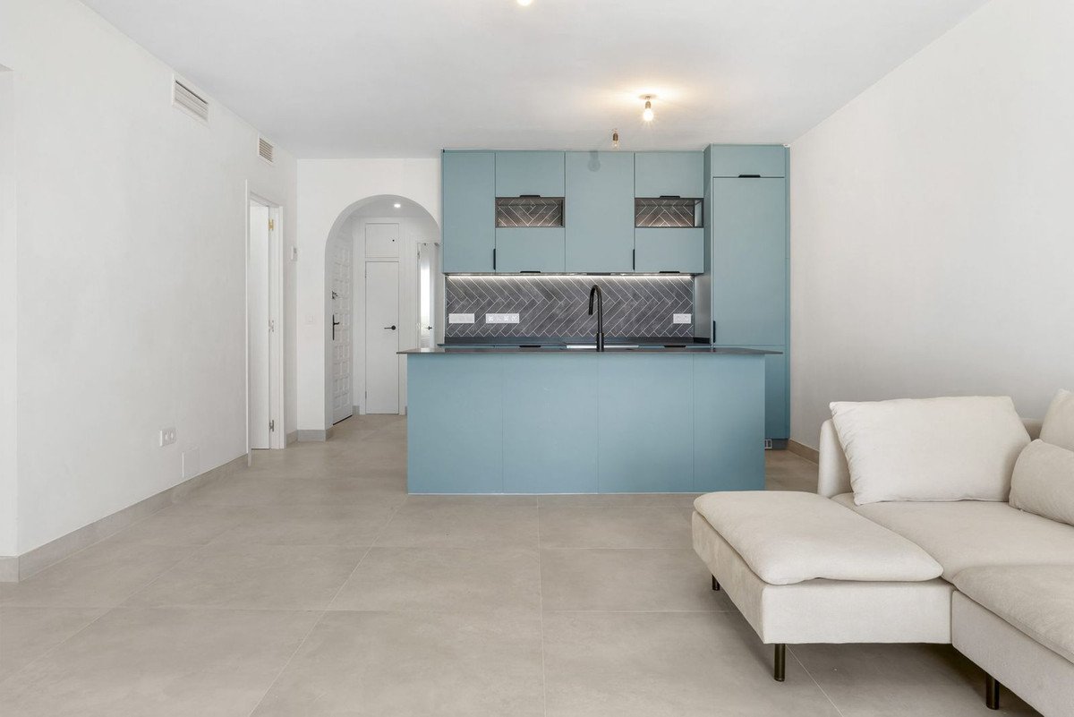 3 Bed Ground Floor Apartment in Nueva Andalucía