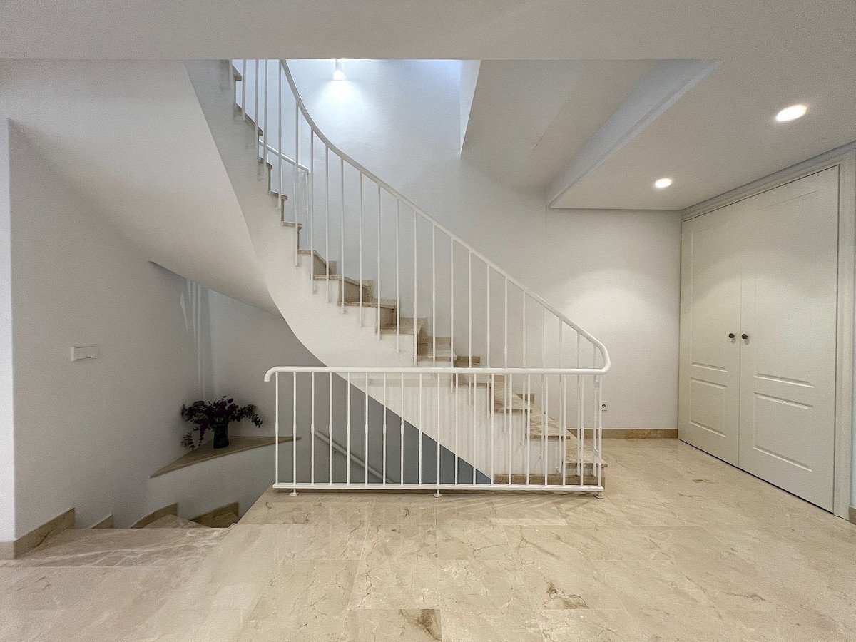 4 Bed Townhouse in Estepona
