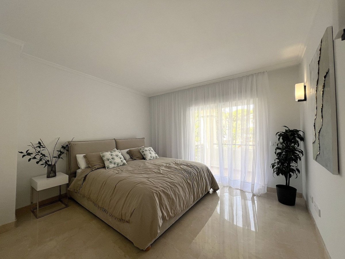 4 Bed Townhouse in Estepona