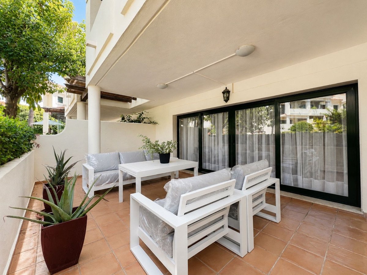 4 Bed Townhouse in Estepona