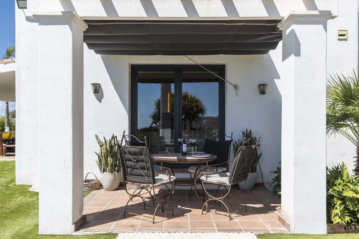4 Bed Detached Villa in Arenas