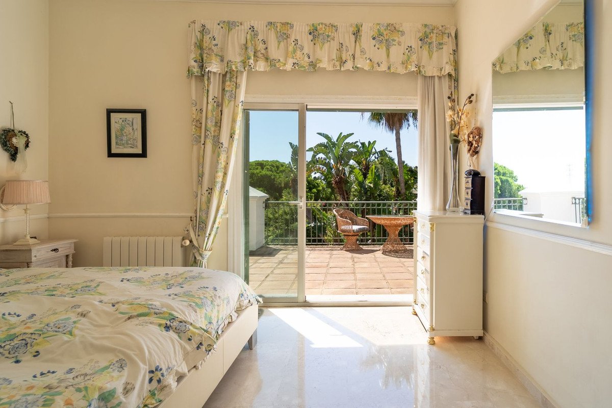 4 Bed Detached Villa in El Rosario