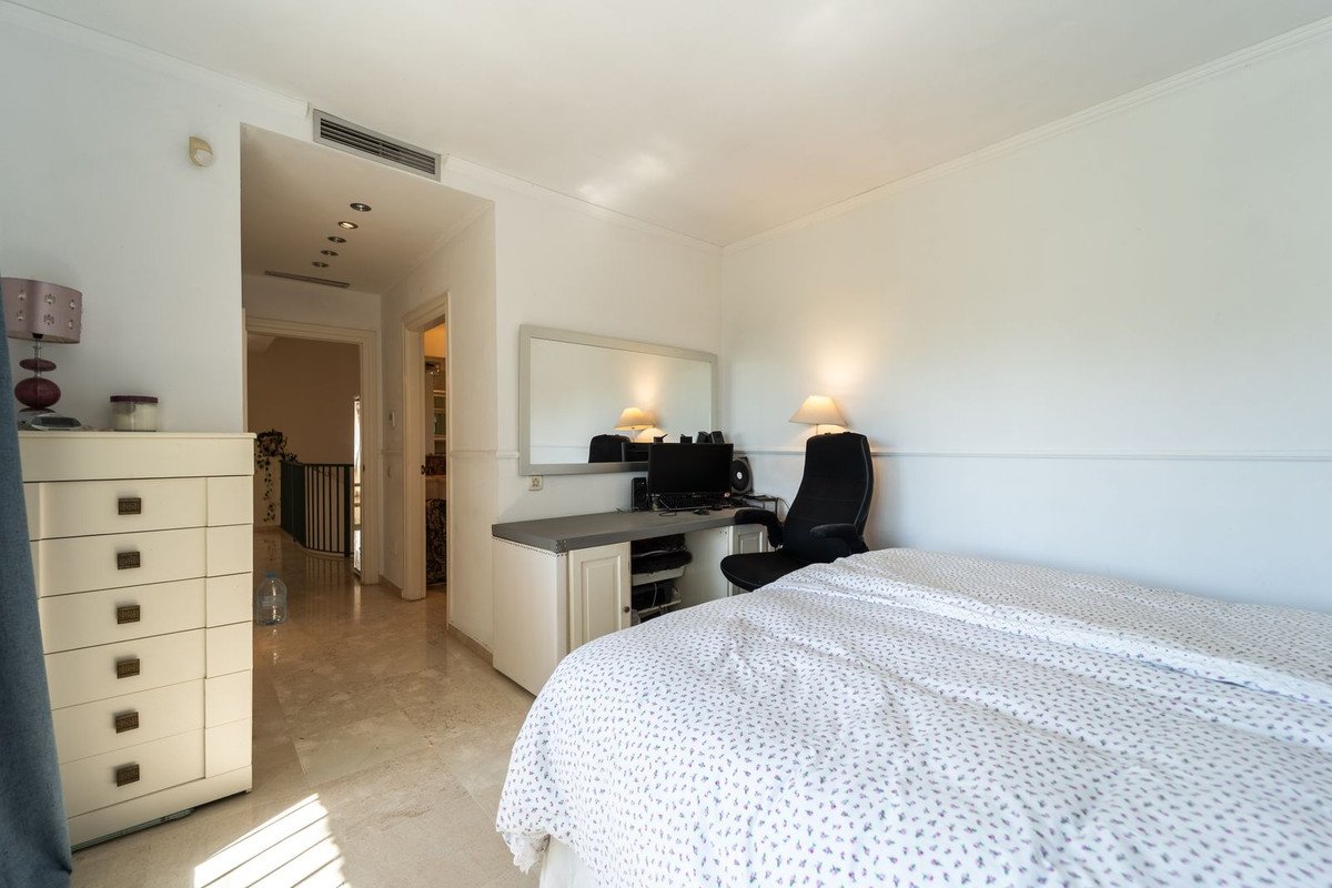 4 Bed Detached Villa in El Rosario