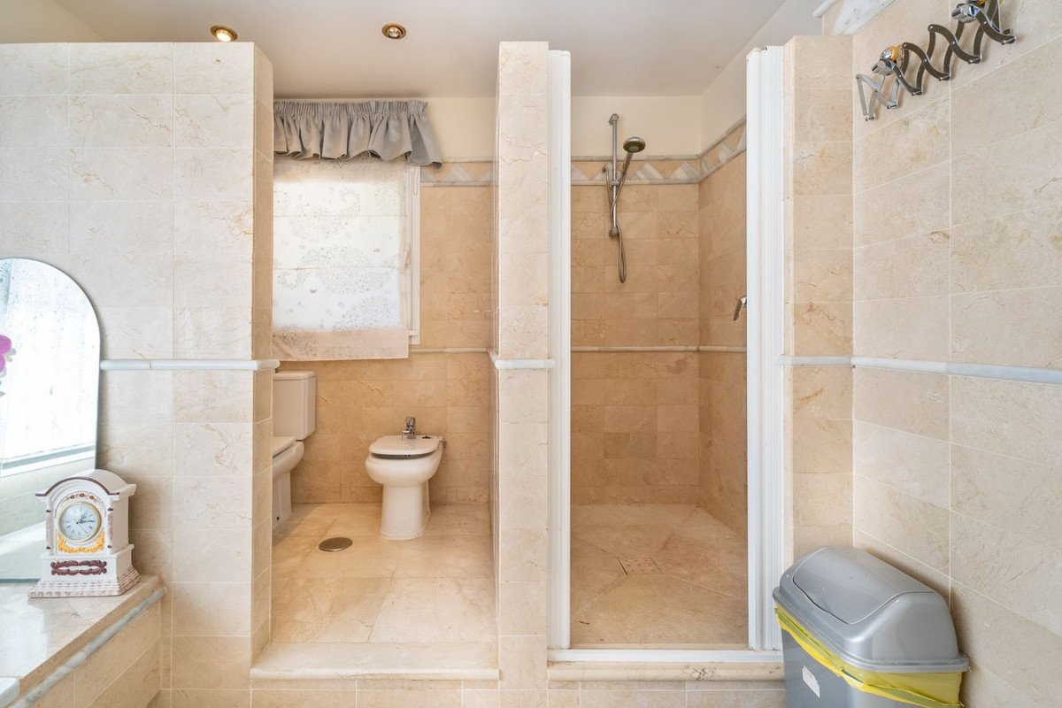 4 Bed Detached Villa in El Rosario