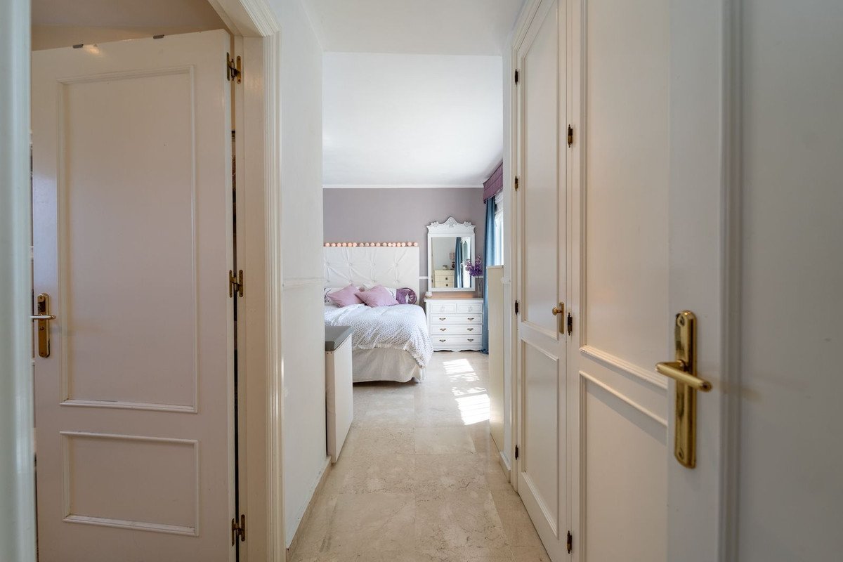 4 Bed Detached Villa in El Rosario