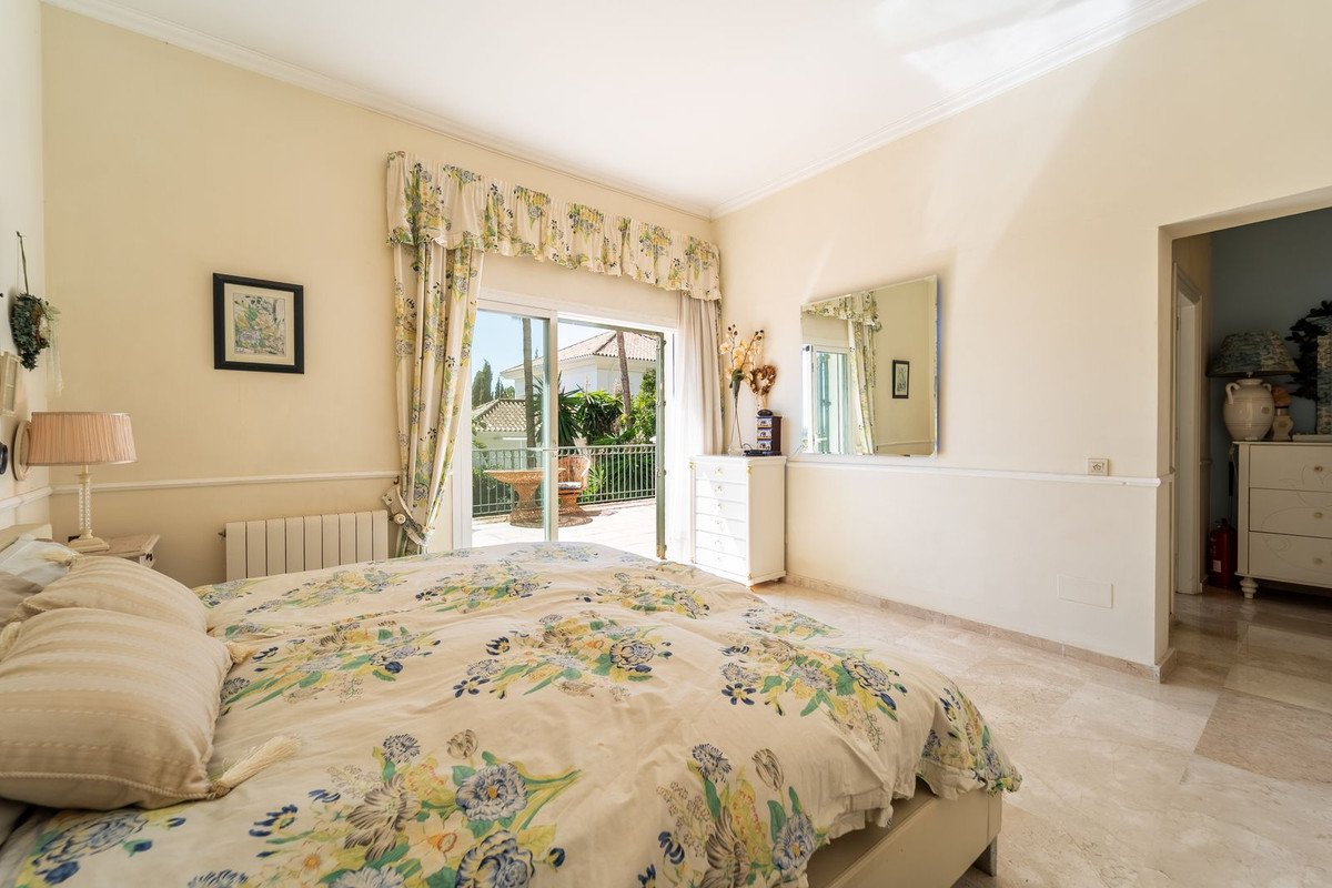 4 Bed Detached Villa in El Rosario
